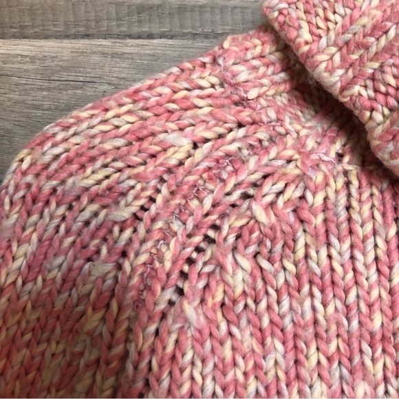 Vintage Chunky Knit Ribbed Pink Turtleneck Sweater Small - Picture 2 of 6